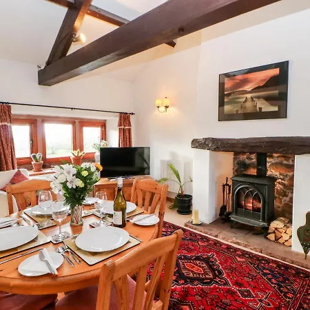 Holiday home 1 Yew Tree