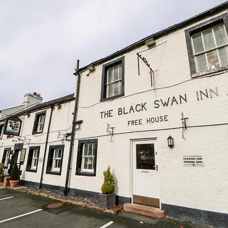 1 Yew Tree * Penrith